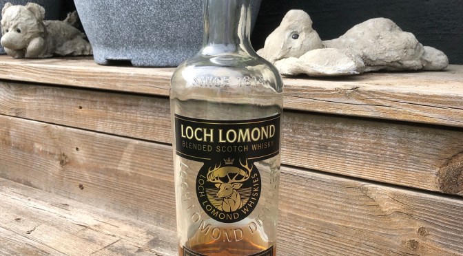 Loch Lomond Signature Blended Scotch Whisky