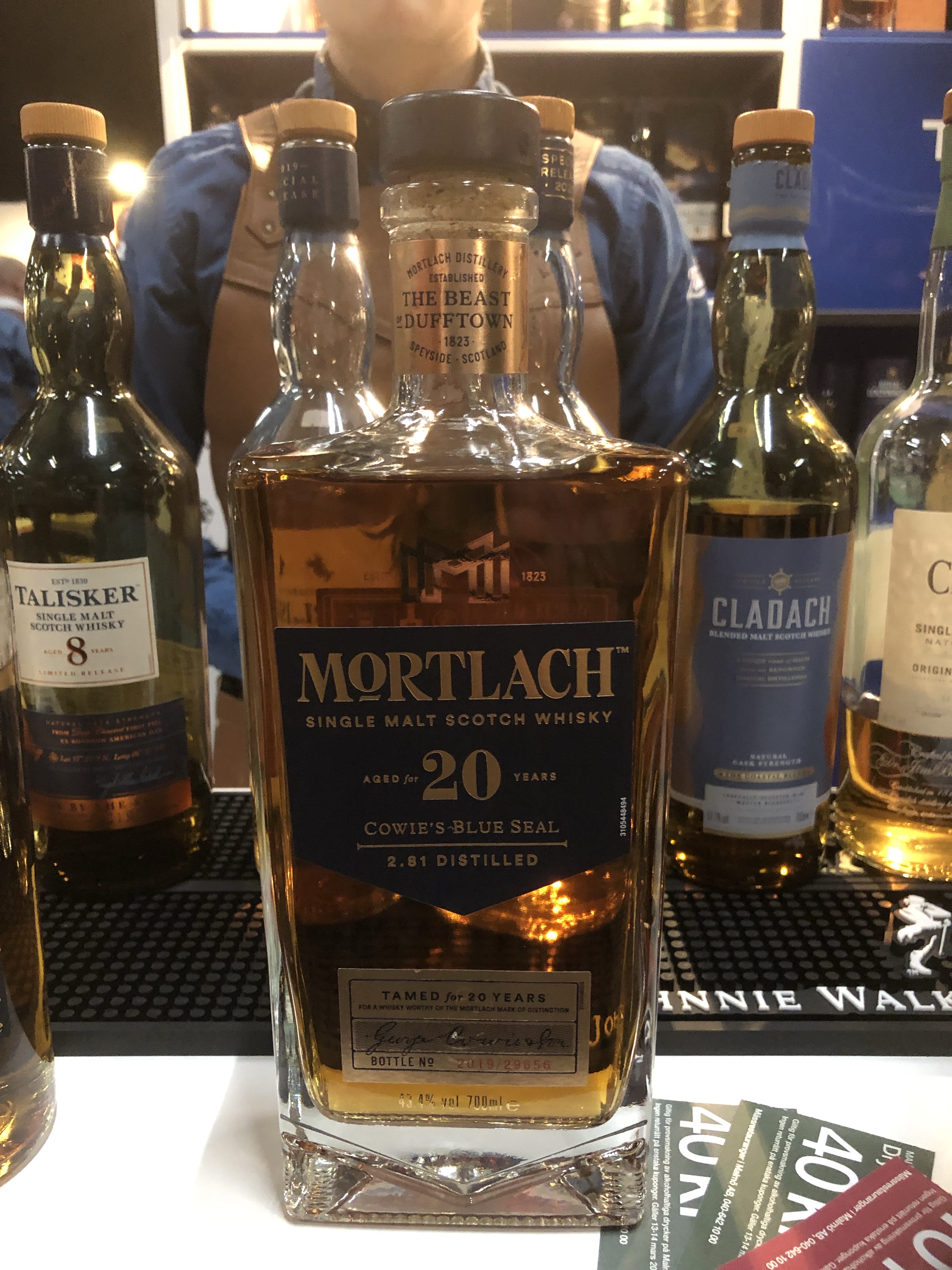 Mortlach 20 YO – Cowie's Blue Seal | William's Whisky Database